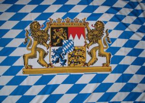 Bayern mit Wappen und Löwen Fahne / Flagge 90x150 cm