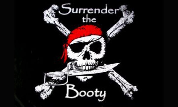 Pirat Surrender the Booty Fahne / Flagge 90x150 cm